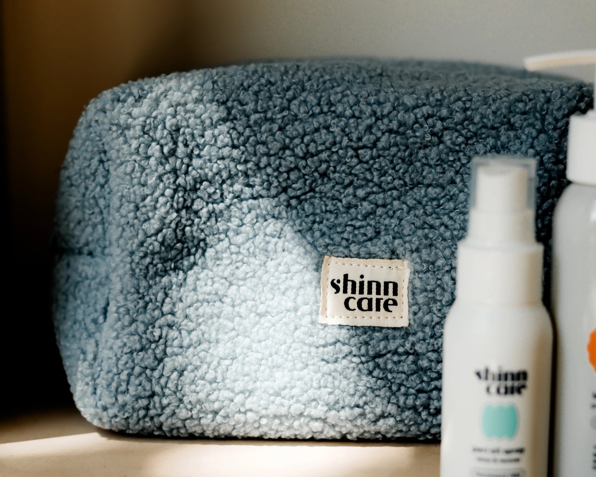 teddy toiletry pouch