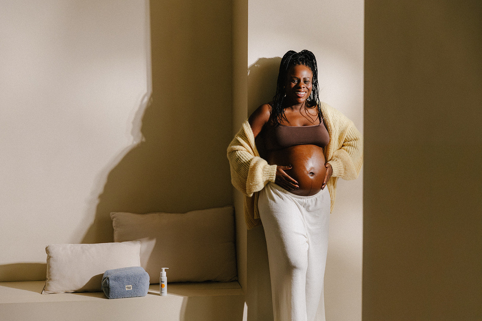 pregnant woman - pregnancy vitamines